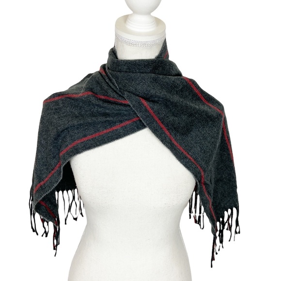 Geoffrey Beene Plaid Scarf Made in Italy in Charcoal Gray and Red Unisex NWT - Picture 2 of 6